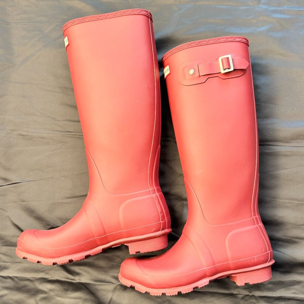 Hunter Red Rainboots